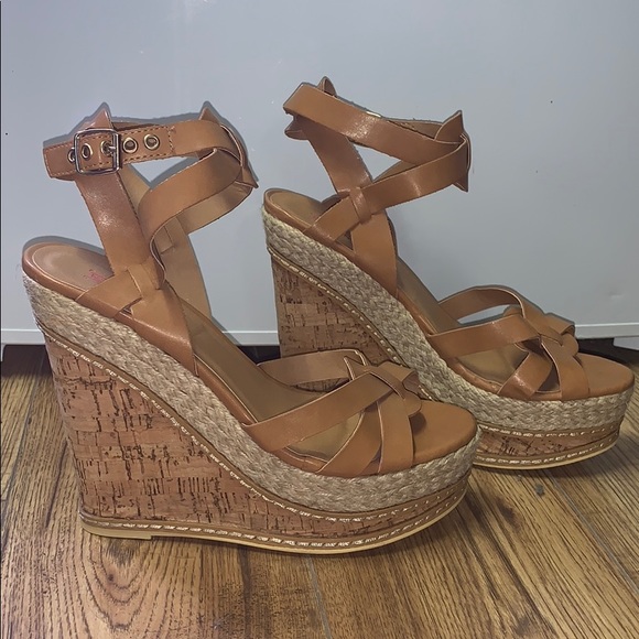 Brand new wedges - Picture 2 of 2